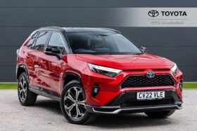 Used Toyota RAV4 2.5 VVT-h 18.1 kWh Dynamic CVT 4WD Euro 6 (s/s) 5dr