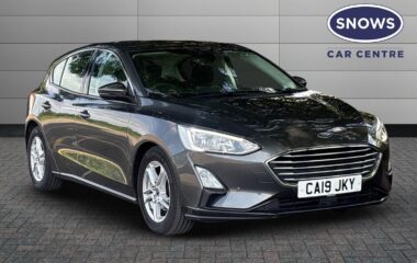 Used Ford Focus 1.0T EcoBoost Zetec Euro 6 (s/s) 5dr