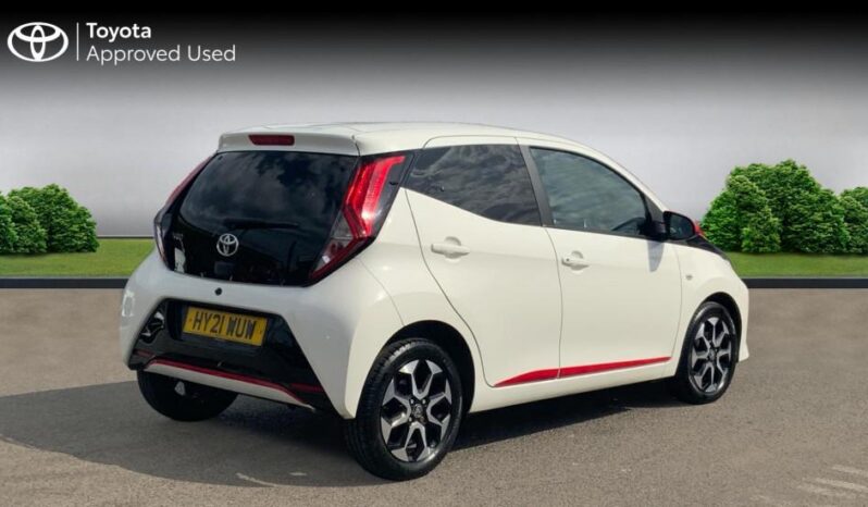 Used Toyota AYGO 1.0 VVT-i x-trend x-shift Euro 6 5dr (Safety Sense) full