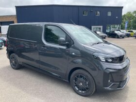 Used Vauxhall Vivaro 2.0 Turbo D 3100 Pro SWB H1 Euro 6 6dr