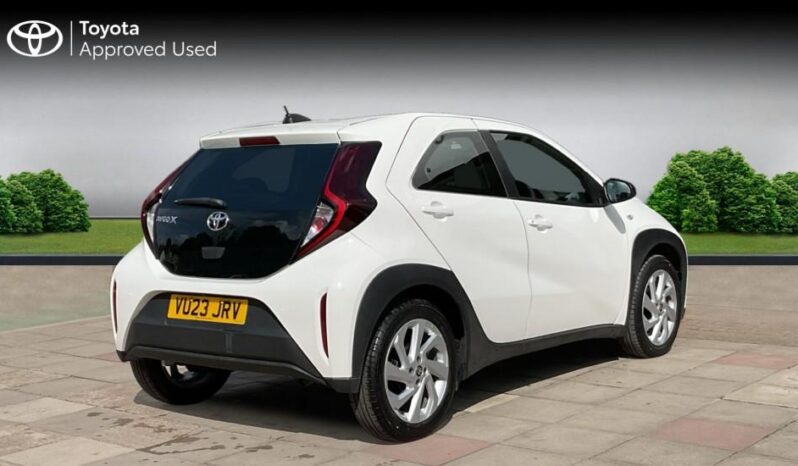 Used Toyota Aygo X 1.0 VVT-i Pure x-shift Euro 6 (s/s) 5dr full