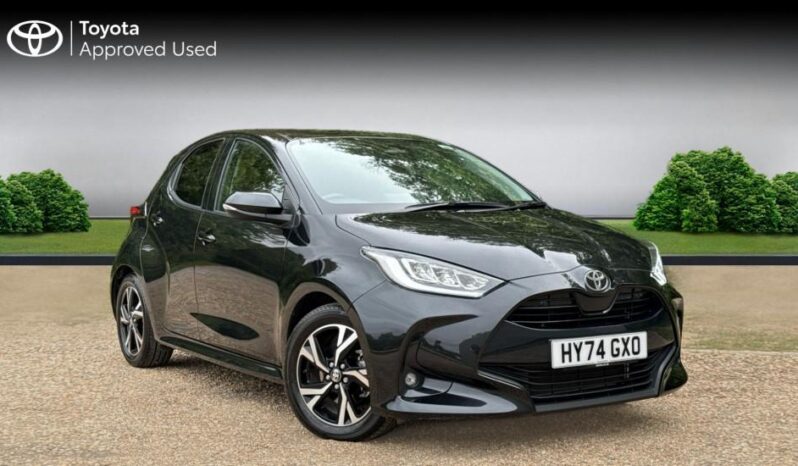 Used Toyota Yaris 1.5 VVT-h Design E-CVT Euro 6 (s/s) 5dr full