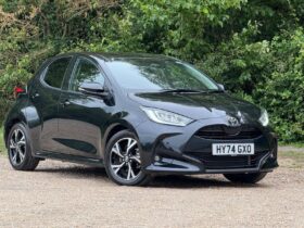 Used Toyota Yaris 1.5 VVT-h Design E-CVT Euro 6 (s/s) 5dr