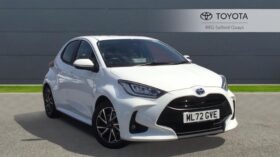Used Toyota Yaris 1.5 VVT-h Design E-CVT Euro 6 (s/s) 5dr
