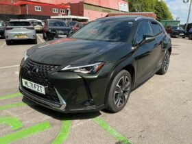 Used Lexus UX 2.0 250h Premium Plus E-CVT Euro 6 (s/s) 5dr