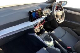 Used SEAT Arona 1.0 TSI (110ps) FR SUV full