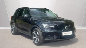 Used Volvo XC40 Ultimate, B4 mild hybrid, Petrol, Dark