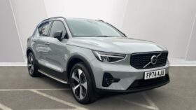 Used Volvo XC40 Plus, B3 Mild hybrid, Petrol, Dark