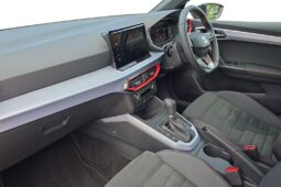 Used SEAT Arona 1.0 TSI (110ps) FR Sport DSG SUV full