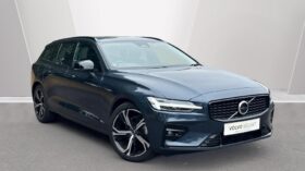 Used Volvo V60 Plus, B4 Mild hybrid, Petrol, Dark