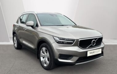 Used Volvo XC40 Momentum, T3 automatic