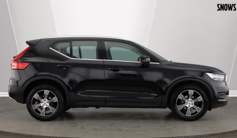 Used Volvo XC40 Inscription, T3 automatic full