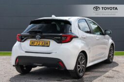 Used Toyota Yaris 1.5 VVT-h Design E-CVT Euro 6 (s/s) 5dr full