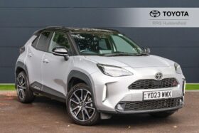 Used Toyota Yaris Cross 1.5 VVT-h GR SPORT E-CVT Euro 6 (s/s) 5dr