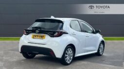 Used Toyota Yaris 1.5 VVT-h Icon E-CVT Euro 6 (s/s) 5dr full