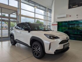 Used Toyota Yaris Cross 1.5 VVT-h GR SPORT E-CVT Euro 6 (s/s) 5dr