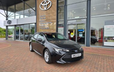 Used Toyota Corolla 1.8 VVT-h Icon CVT Euro 6 (s/s) 5dr