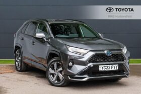 Used Toyota RAV4 2.5 VVT-h 18.1 kWh Design CVT 4WD Euro 6 (s/s) 5dr