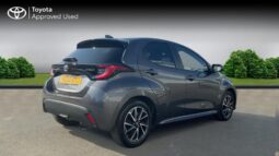 Used Toyota Yaris 1.5 VVT-h Design E-CVT Euro 6 (s/s) 5dr full