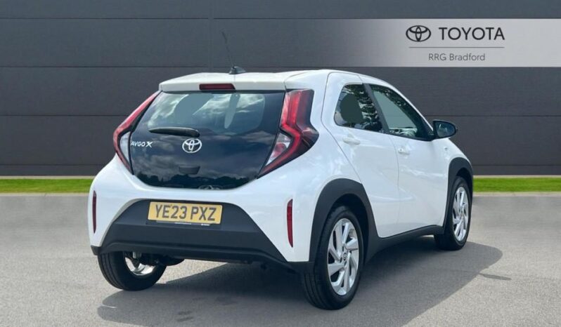 Used Toyota Aygo X 1.0 VVT-i Pure x-shift Euro 6 (s/s) 5dr full
