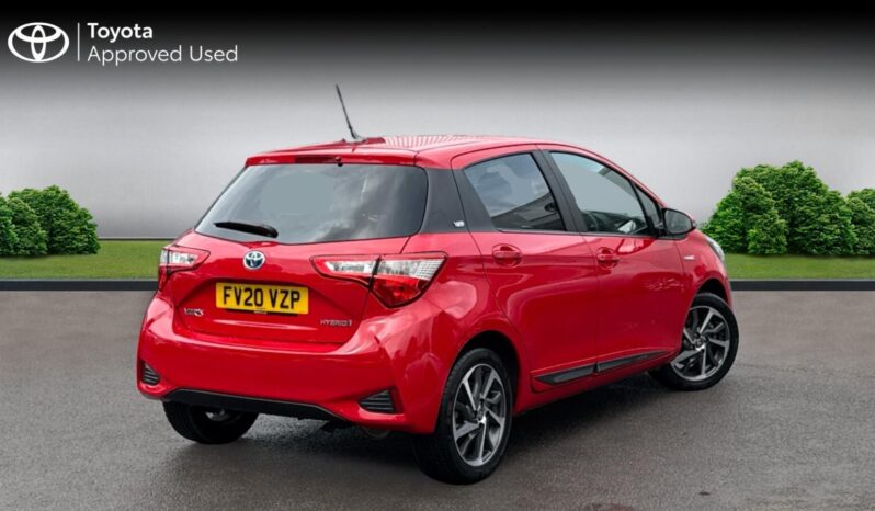 Used Toyota Yaris 1.5 VVT-h Y20 Bi-tone E-CVT Euro 6 (s/s) 5dr full