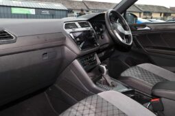 Used Volkswagen Tiguan 1.5 TSI (150ps) R-Line Edition EVO DSG full
