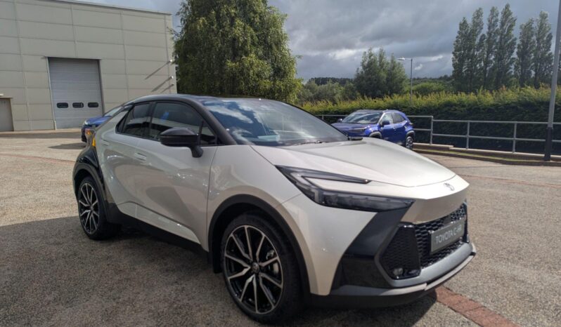 Used Toyota C-HR 2.0 VVT-h GR SPORT CVT Euro 6 (s/s) 5dr full