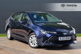 Used Toyota Corolla 1.8 VVT-h Icon Touring Sports CVT Euro 6 (s/s) 5dr