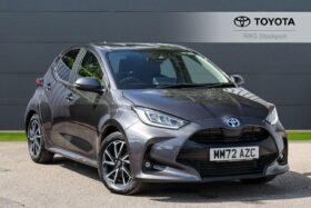 Used Toyota Yaris 1.5 VVT-h Design E-CVT Euro 6 (s/s) 5dr