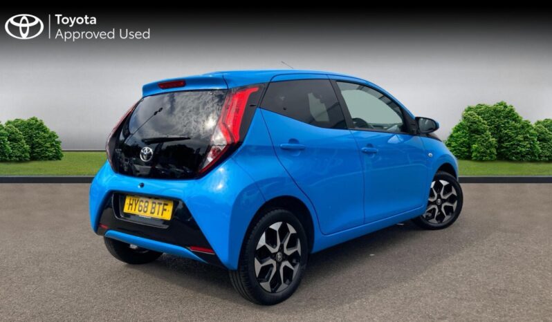 Used Toyota AYGO 1.0 VVT-i x-plore Euro 6 5dr full