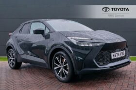 Used Toyota C-HR 2.0 VVT-h 13.6 kWh Design CVT Euro 6 (s/s) 5dr