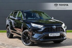 Used Toyota RAV4 2.5 VVT-h Black Edition CVT Euro 6 (s/s) 5dr