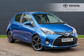 Used Toyota Yaris 1.5 VVT-h Design E-CVT Euro 6 5dr