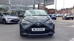 Used Toyota AYGO 1.0 VVT-i x-play Euro 6 5dr (Safety Sense) full