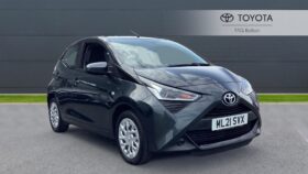 Used Toyota AYGO 1.0 VVT-i x-play Euro 6 5dr (Safety Sense)