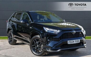 Used Toyota RAV4 2.5 VVT-h 18.1 kWh GR SPORT CVT 4WD Euro 6 (s/s) 5dr