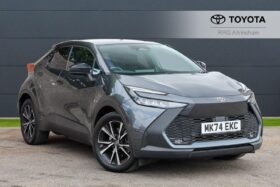 Used Toyota C-HR 2.0 VVT-h 13.6 kWh Design CVT Euro 6 (s/s) 5dr