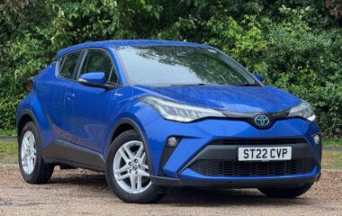 Used Toyota CHR 1.8 VVT-h Icon CVT Euro 6 (s/s) 5dr