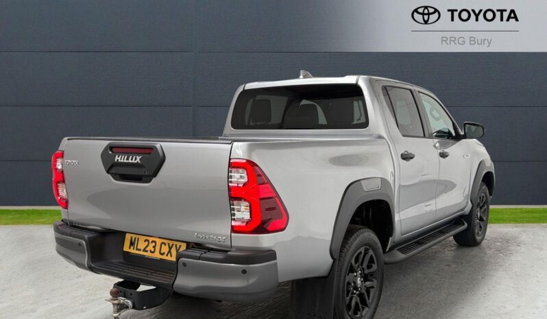 Used Toyota Hilux 2.8 D-4D Invincible X Auto 4WD Euro 6 (s/s) 4dr full