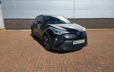 Used Toyota C-HR 1.8 VVT-h Design CVT Euro 6 (s/s) 5dr
