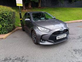 Used Toyota Yaris 1.5 VVT-h Design E-CVT Euro 6 (s/s) 5dr