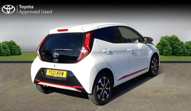 Used Toyota AYGO 1.0 VVT-i x-trend Euro 6 5dr (Safety Sense) full