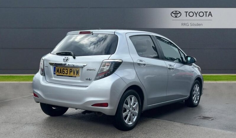 Used Toyota Yaris 1.5 VVT-h Icon Plus CVT Euro 5 5dr full