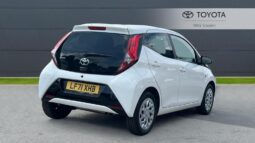 Used Toyota AYGO 1.0 VVT-i x-play Euro 6 (s/s) 5dr full