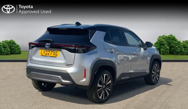 Used Toyota Yaris Cross 1.5 VVT-h Premiere Edition E-CVT AWD Euro 6 (s/s) 5dr full