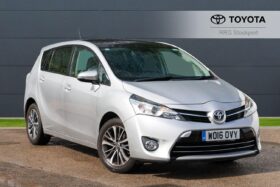 Used Toyota Verso 1.8 V-Matic Design Multidrive S Euro 6 5dr (7 Seat)