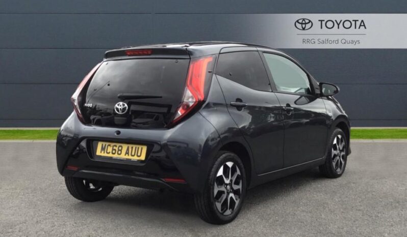 Used Toyota AYGO 1.0 VVT-i x-plore Euro 6 5dr full