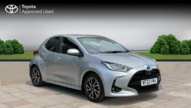 Used Toyota Yaris 1.5 VVT-h Design E-CVT Euro 6 (s/s) 5dr