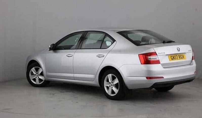 Used Skoda OCTAVIA 1.4 TSI SE (150PS) DSG 5Dr Hatchback full