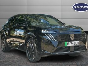 Used Peugeot 3008 73kWh GT Auto 5dr